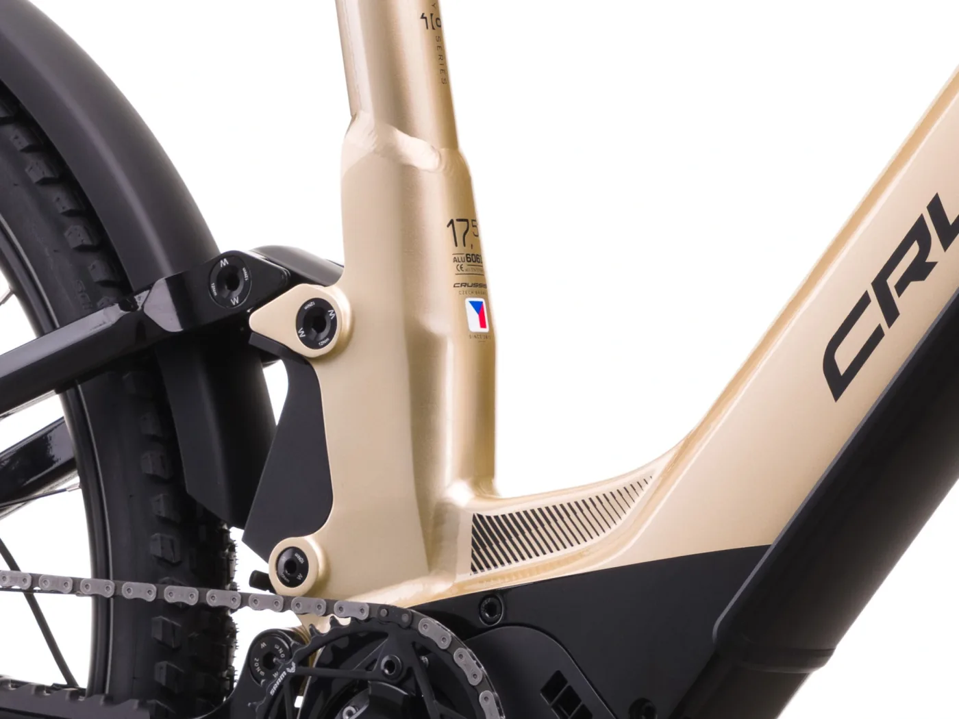 Crussis e-Country full 10.11 (715 Wh) 2026 — fotka 8
