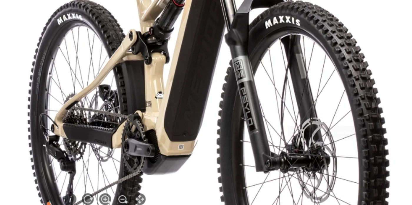 Merida eONE-SIXTY 575 šedý(čierny) 2025 — fotka 6